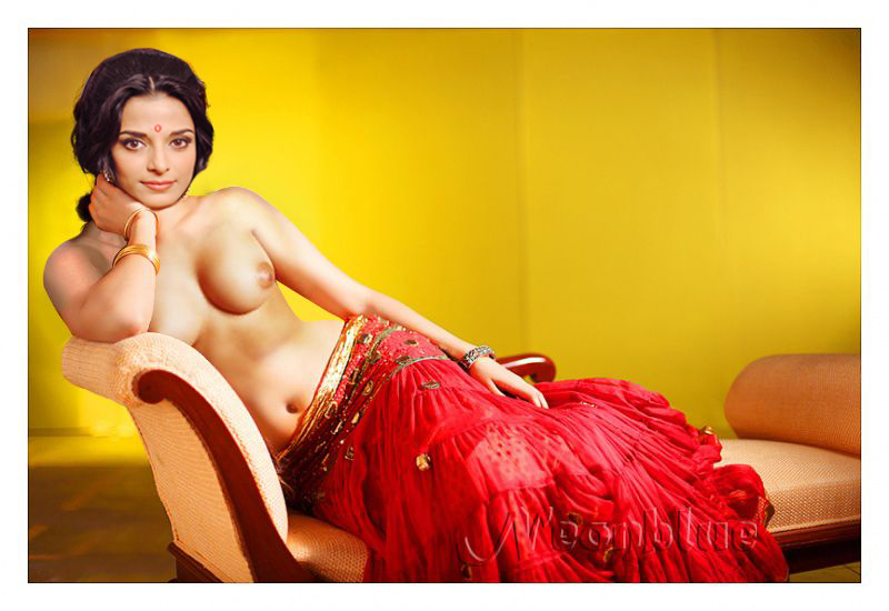 Pooja Bhatt Naked Images.