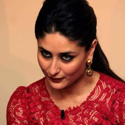 Kareena-Kapoor-Latest-Pictures