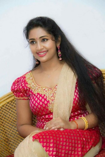 Navya-Nair-Images.jpg