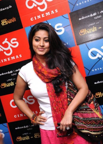 tamil actress sneha’s stylish pictures new images photos 23