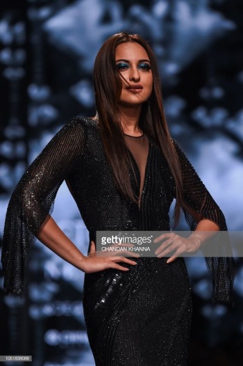 Bollywood actress Sonakshi Sinha presents creations by Indian designer Rohit Gandhi and Rahul Khanna