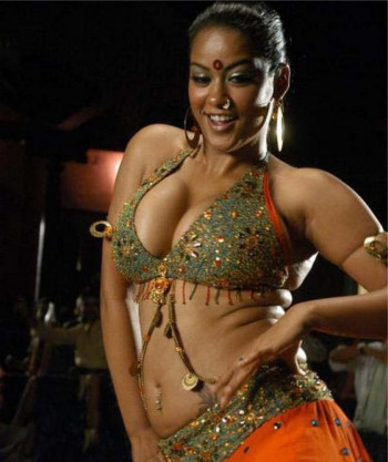 Mumaith-Khan-Nude-63.jpg