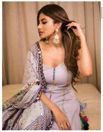 Mouni Roy