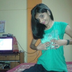 Skinny-figured-sexy-Indian-girls-pics-37