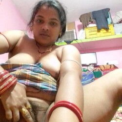 indian-rural-horny-aunties-pics-43