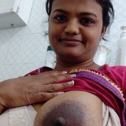 unload-your-cum-with-desi-aunty-big-boobs-pic-44