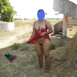 desi-big-boobs-aunty-photo-xxx-mature-tits-42