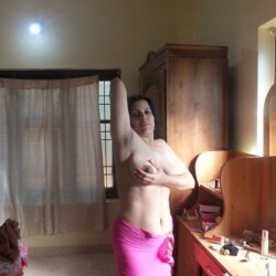 telugu-aunty-nude-pics-xxx-juicy-boobs-big-ass-8