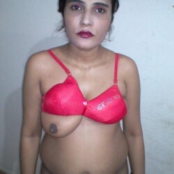big-ass-tits-aunty-nude-pic-hd-desi-mature-xxx-11