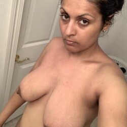desi-big-breast-photos-horny-women-hd-porn-pics-14