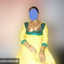 big-ass-village-aunty-nude-pics-boobs-pussy-xxx-50