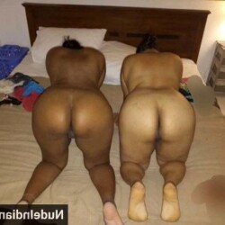 sexy-mallu-bhabhi-desi-gaand-pics-13