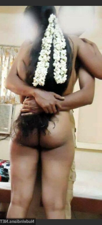 best-nude-indian-couple-sex-pics-49.jpg