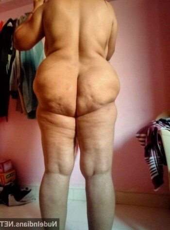 nude-desi-aunty-without-dress-photos-41.jpg