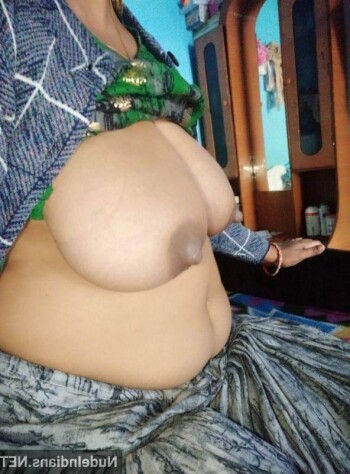 nude desi aunty without dress photos 56