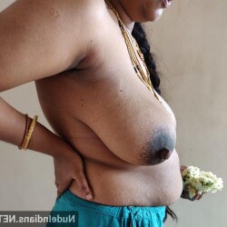 nude-indian-boobs-photos-18