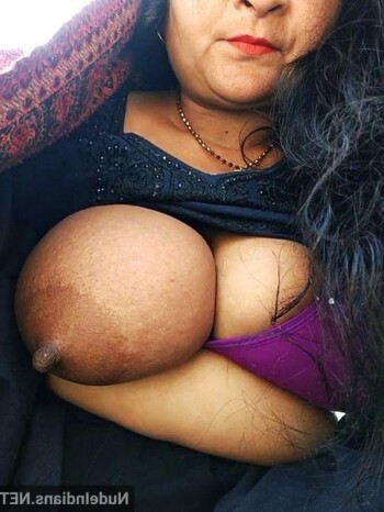 nude indian boobs photos 33