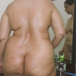 nude-indian-fat-aunty-photos-13