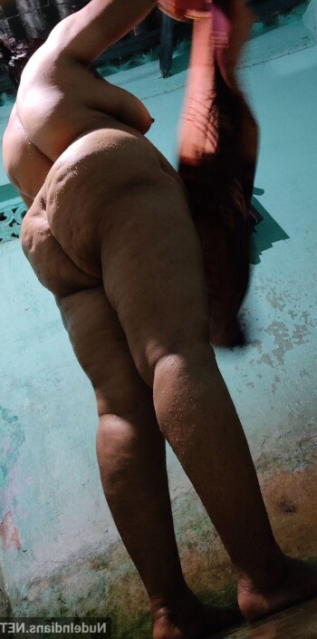 nude indian fat aunty photos 3
