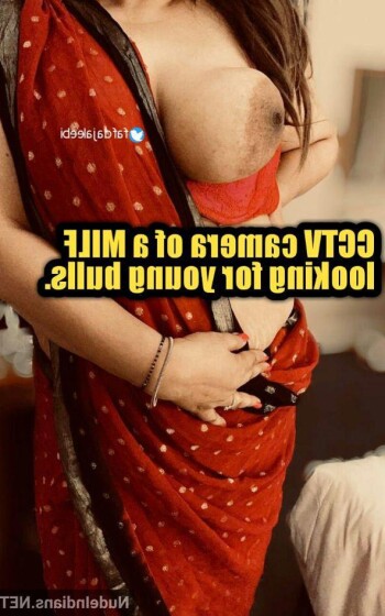 nude indian housewife photos 20