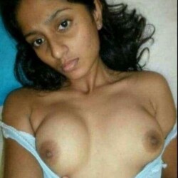 indian-girl-nude-images-hd-37