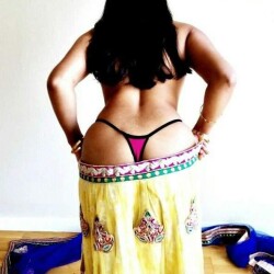 nude-bhabhi-photos-of-kanpur-ki-randi-15