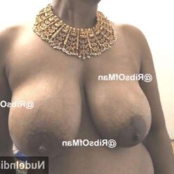 malayali-nude-aunty-images-13