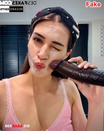 Kriti Sanon 13 x
