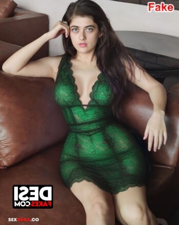 Urvi_Singh_as_requested_by_2_x.jpg
