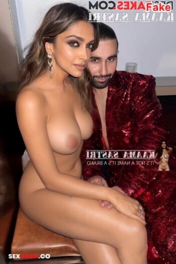 Deepika_Padukone__1_x.jpg