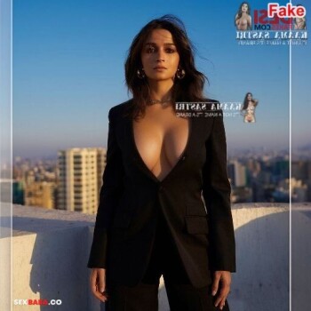 Alia_Bhatt_Kapoor__4_x.jpg