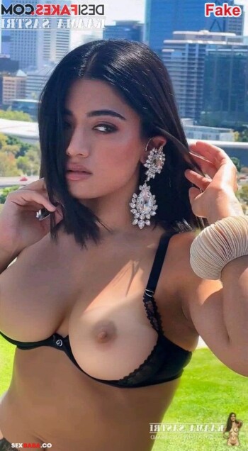 Rashmika_Mandana_Like__Comment__10_xc340f27af123c2cc.jpg