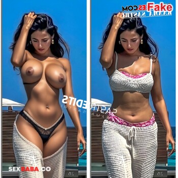 Sonal_Chauhan_Like__Comment__x.jpg