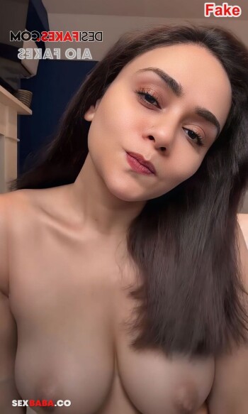 Amruta_Khanvilkar_Wants_To_Give_Taste_Of_Her_Sweet_Milk_To_Her_Fans_On_Her_Birthday_x.jpg