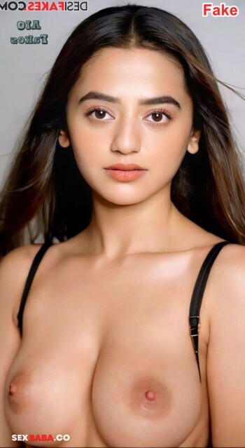 Helly_Shah_x.jpg