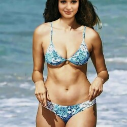 Tamanna_bikini__body_x