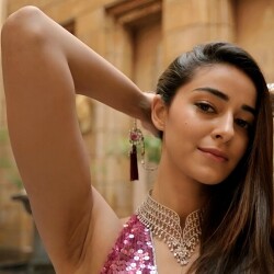 Ananya_Pandey_Nude-Edits-3