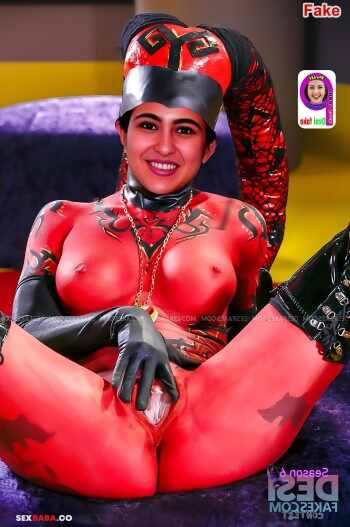 Sara_Ali_Khan_Nude_Edits-27.jpg