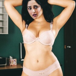 Kiara_Advani__2_x