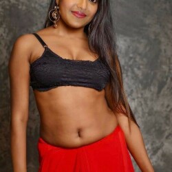 Kajal_Aggarwal_Sensual_Hot_Unseen_Navel_stills_Repost_x