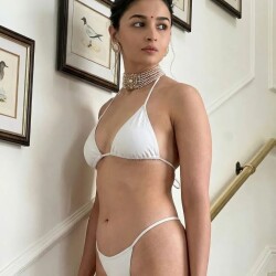 Alia_Bhatt__8