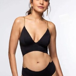 Anushka_Sharma__7