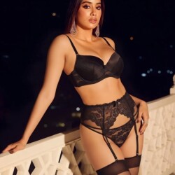jhanvi-4
