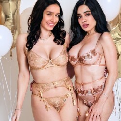 Jahnvi_Kapoor_and_Shraddha_Kapoor