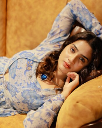 aditi ravi ef61c6