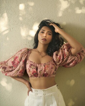 aiswarya lekshmi 9d4c40