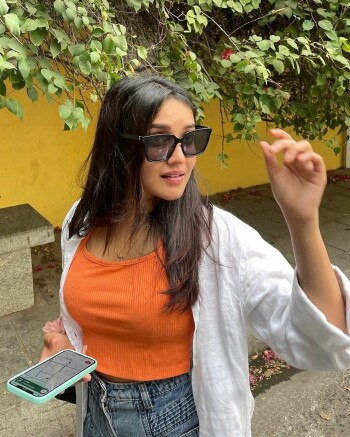 anikha surendran 844326