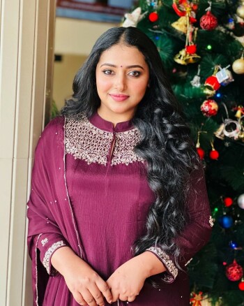 anu sithara 1087b7