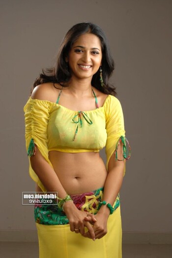 anushka shetty ee3627