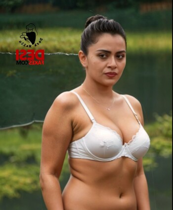 dhanya marry vargheese af0e19